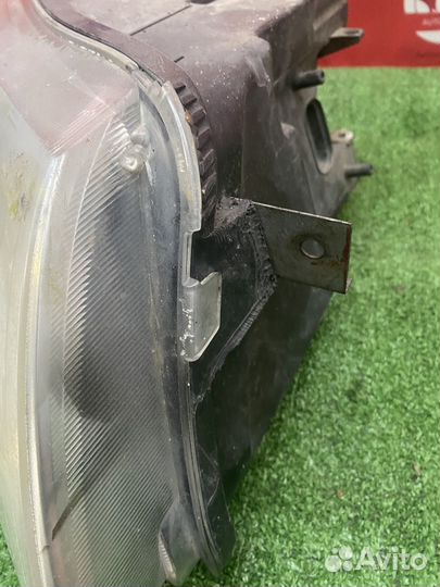 Фара передняя правая Audi A6 C6(7530)