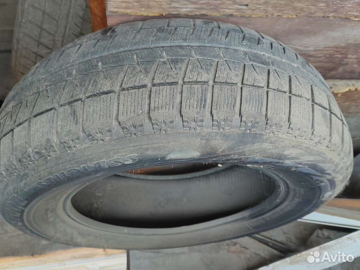 Bridgestone Winter Radial 704 195/65 R15