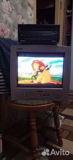 Телевизор Daewoo+видеомагнитофон Sony+касеты