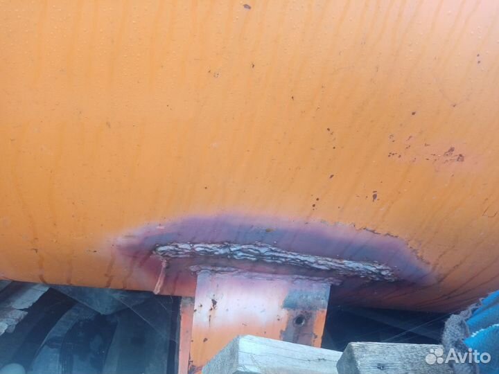 Продажа бочка 4куба (б/у)