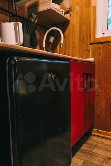 Дом 15 м² на участке 10 га