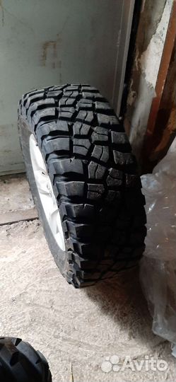 Bfgoodrich Mud-Terrain T/A KM3 265/65 R17 117H