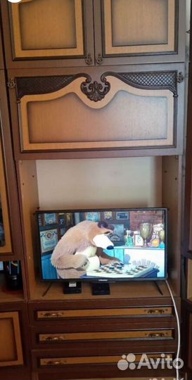 Стенка в гостиную