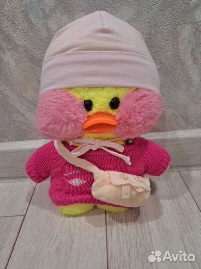 Шапка (чепчик) для девочки новая