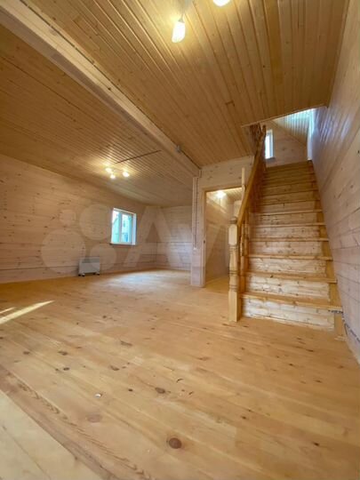 Дом 95 м² на участке 5 сот.