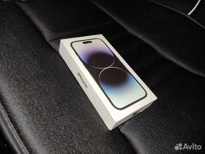 Коробка от iPhone 14 pro