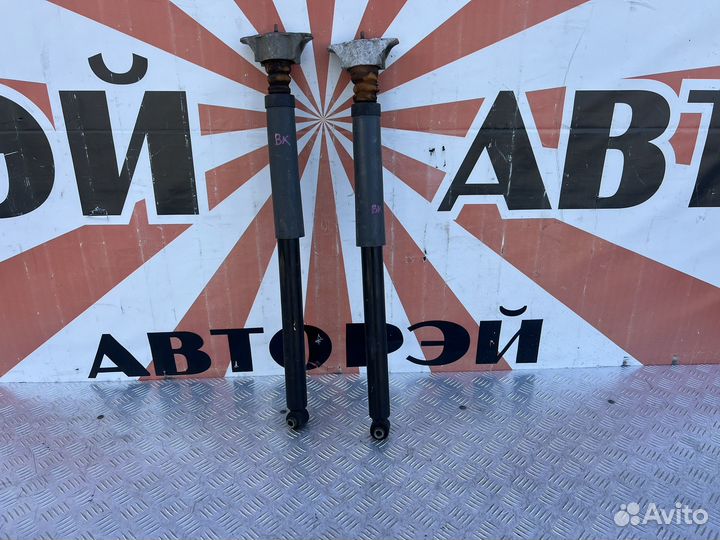 Амортизаторы задние Mazda 3 BK