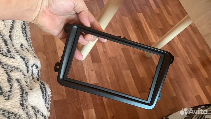 Рамка для 2 din магнитолы Passat b6