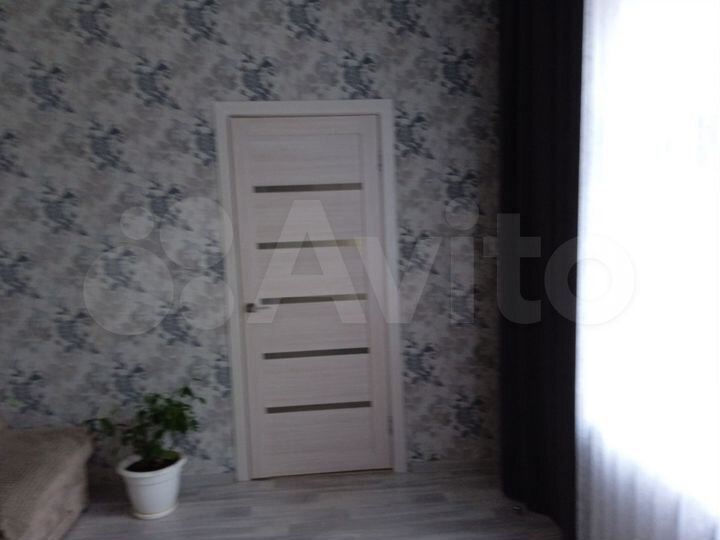 Дом 33,6 м² на участке 1 сот.