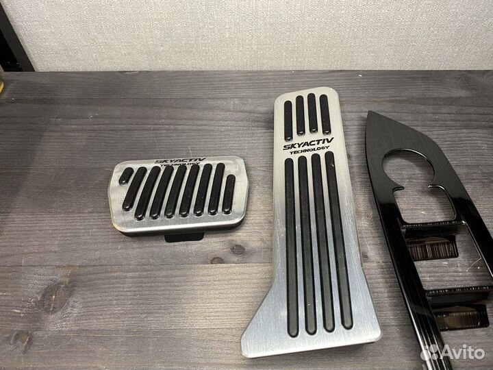 Накладки на двери и педали CX-5 17