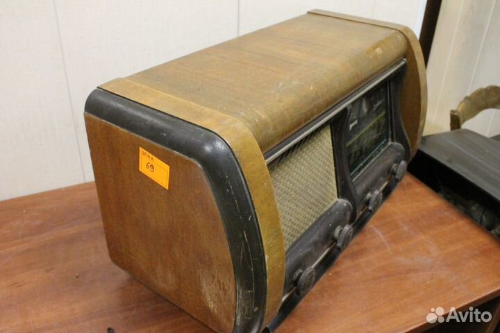 Ламповый приёмник Sonora Excellence 432 69