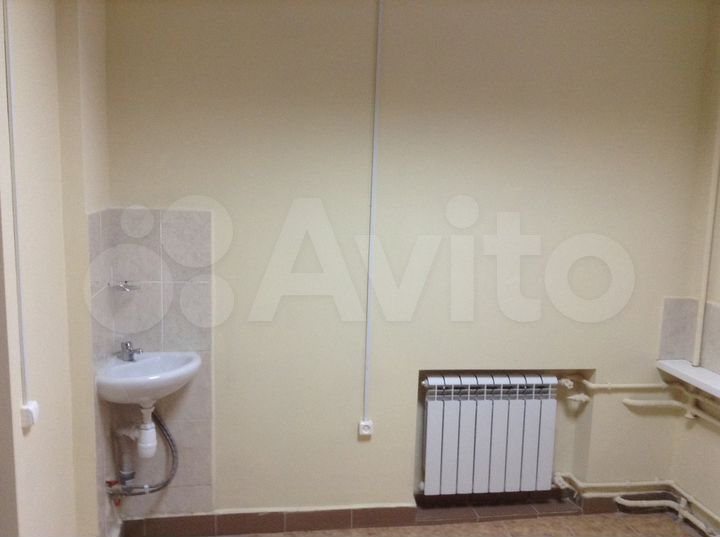 Помещение свободного назначения, 1-й этаж, 10 м²