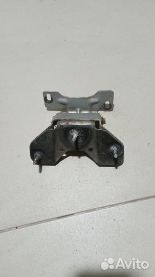 Петля крышки багажника Chevrolet Lumina APV