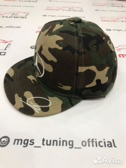 Кепка Mercedes прямой козырек камуфляж Petronas