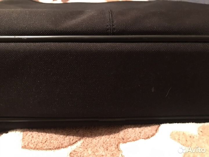 Портфель для ноутбука