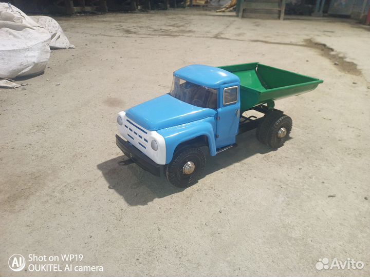 Игрушка ЗИЛ 130 СССР