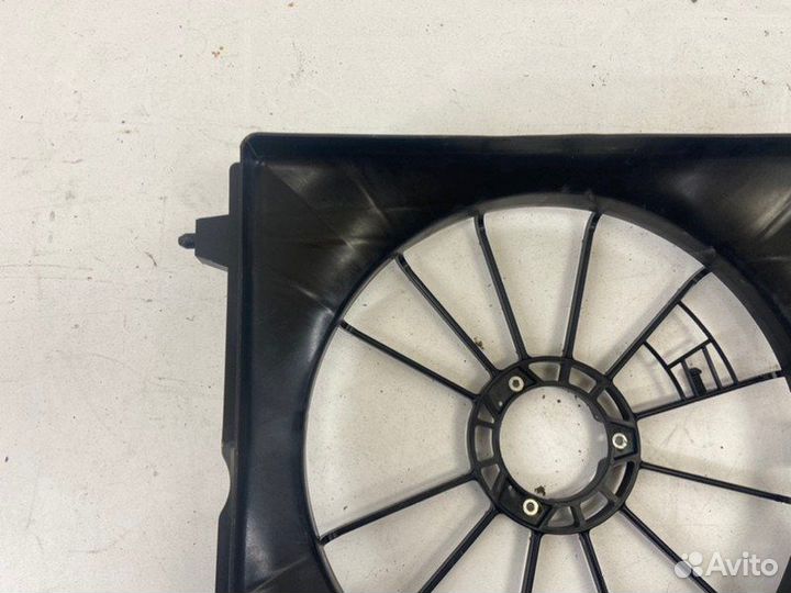 Диффузор вентилятора Honda Cr-V 3 2007-2011