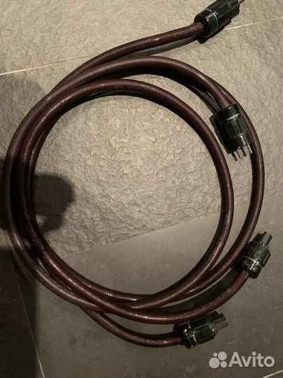 Dh labs red wave. Два кабеля, Furutech