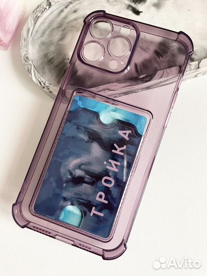 Чехол на iPhone