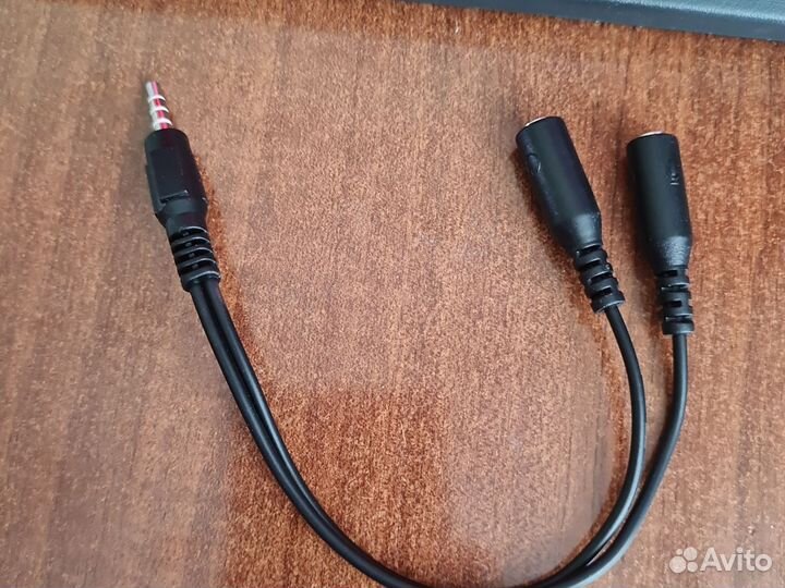 Переходник для наушников и микрофона