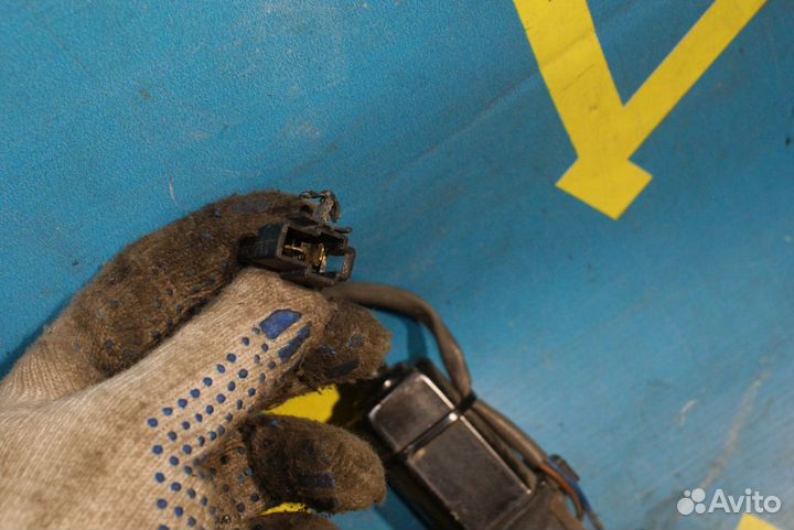 Передний стеклоподъемник Daewoo Leganza