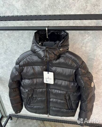 Пуховик Moncler