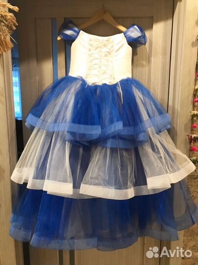 Детское нарядное платье на рост 122-128