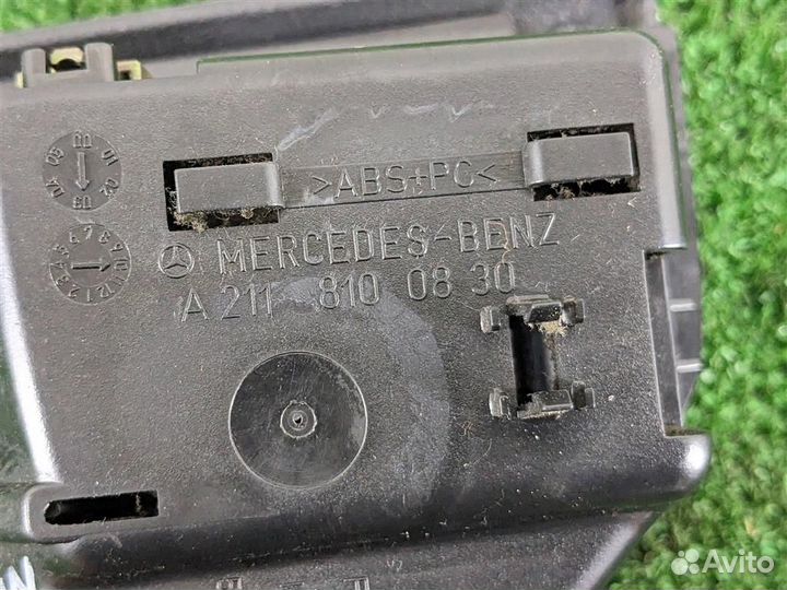 Пепельница Mercedes Benz E-class W211 2004