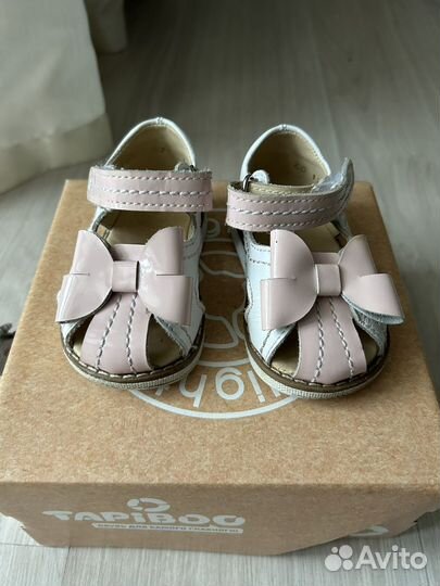 Сандалии для девочки