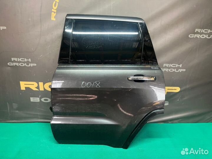 Дверь боковая задняя левая Jeep Grand Cherokee WK2