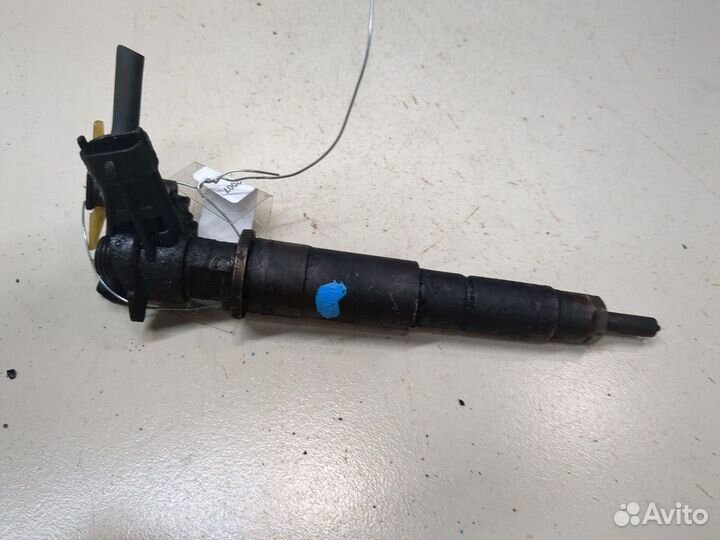 Форсунка топливная Renault Trafic
