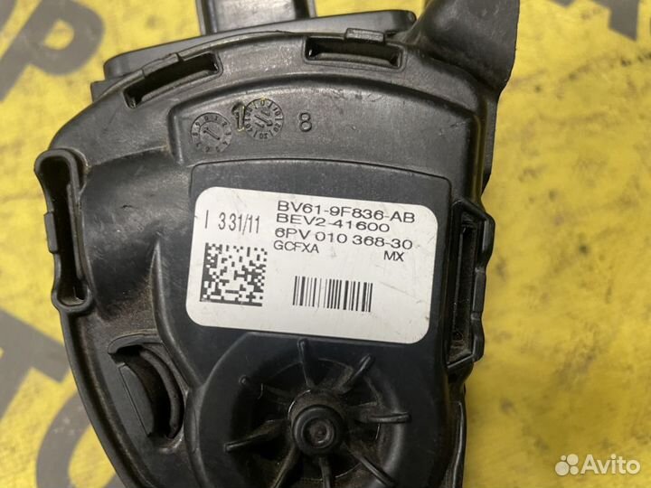 Педаль газа Ford Focus 3