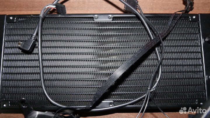 Система водяного охлаждения iCUE H115i RGB PRO XT