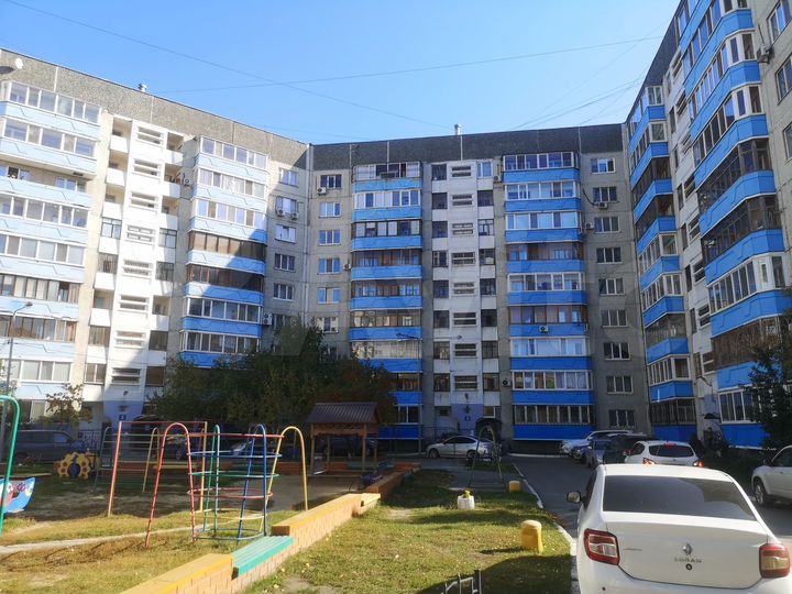 4-к. квартира, 91 м², 3/9 эт.