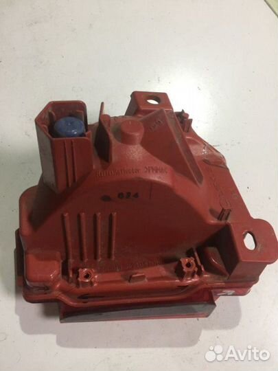 Птф бампера задний левый Lexus Lx