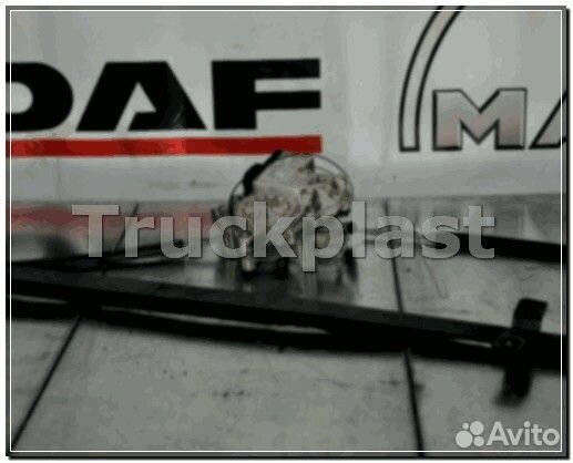 Запчасть 1779722 DAF Стеклоподъёмник правый электрический в сборе DAF XF105