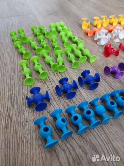 Мягкий игровой набор на присосках Sibelly