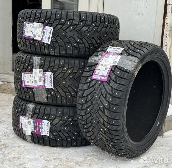 Tourador Ice Star TSW1 275/40 R20 и 315/35 R20 106T