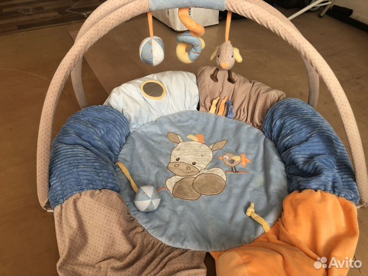 Развивающий коврик