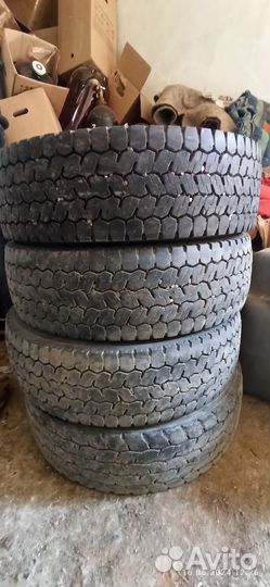 Шины 215 /75 /17.5 michelin