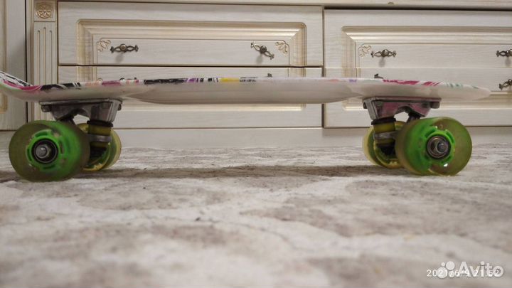 Скейтборд, пениборд в отличном состоянии