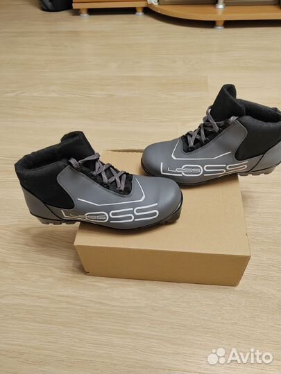 Лыжные ботинки loss