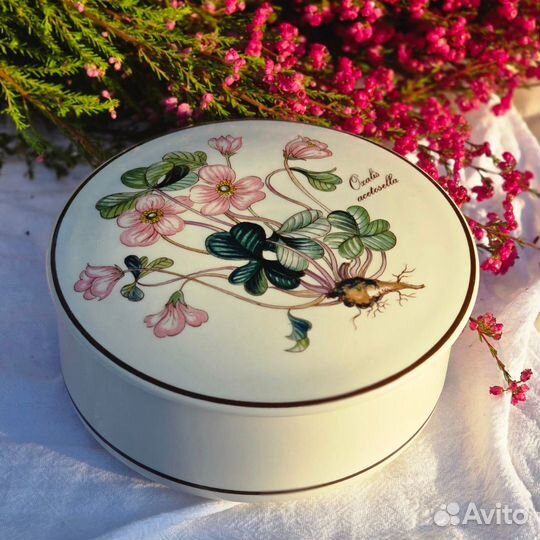 Шкатулка Villeroy&Boch Botanica Oxalis Acetosella 13 cм