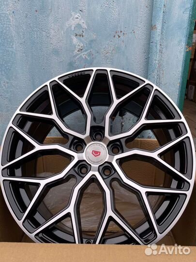 Новые диски R18 для на Audi