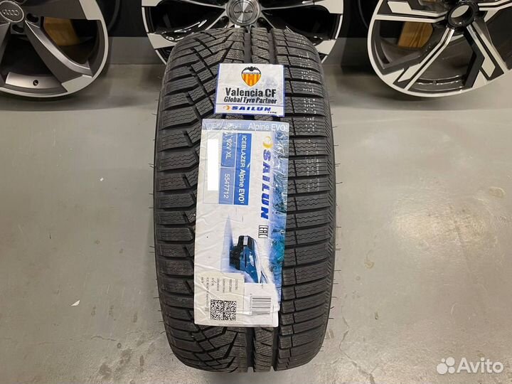 Sailun Ice Blazer Alpine Evo 245/45 R17 99V