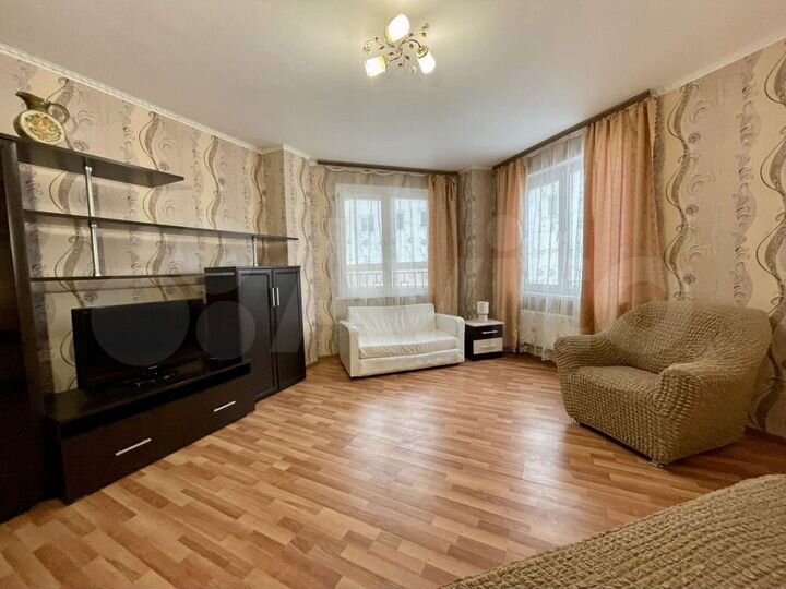 2-к. квартира, 60 м², 2/17 эт.