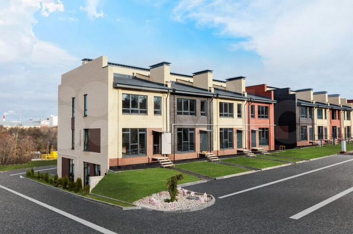 Таунхаус 90 м² на участке 1,5 сот.