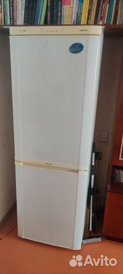 Холодильник на запчасти