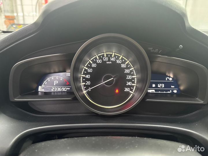 Mazda 3 1.5 AT, 2018, 233 690 км