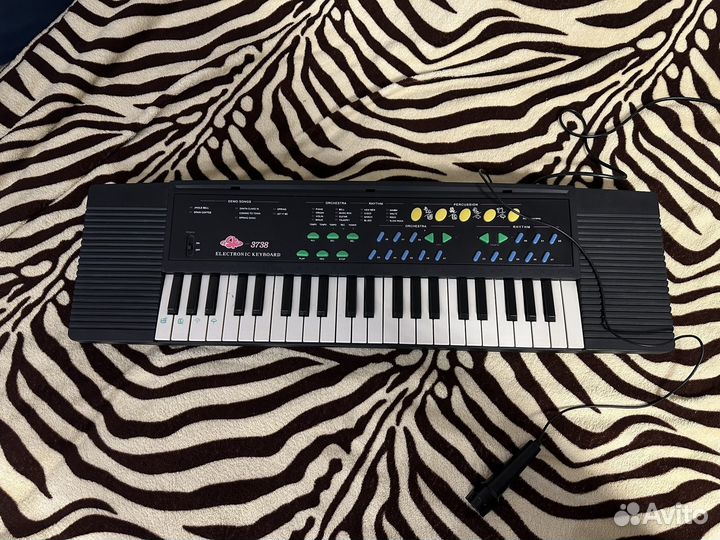 Детский синтезатор с микрофоном